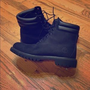 Black Timberland Waterproof